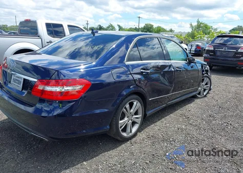 2013 Mercedes-Benz E 350 из США, поврежденный, VIN WDDHF5KB2DA692720
